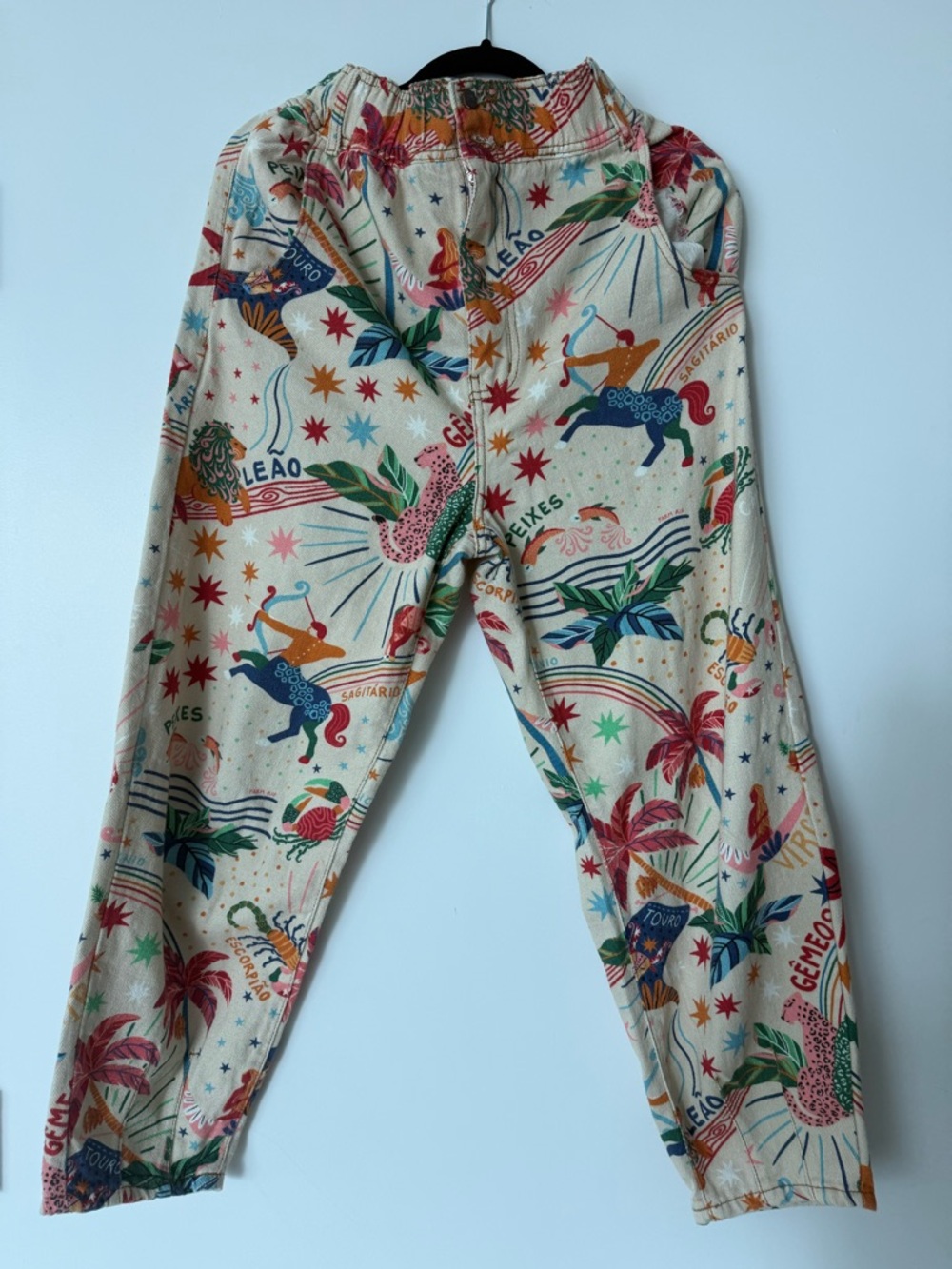 FARM RIO Cream Harem Pants with Multicolor Star and Zodiac Print